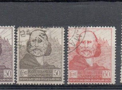 1921/24 - San Marino " CIFRA E VEDUTE + GARIBALDI", catalogo n.69/81 + 98/102 annullate. Serie complete.