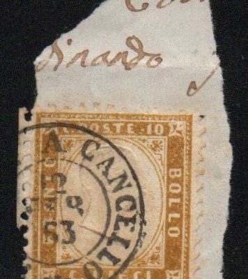 Regno VITTORIO EMANUELE III - 1862 - 10 cent bistro Catalogo Sassone 1. Annullato su piccolo frammento.Primi giorni d'uso. Firmato Merone.