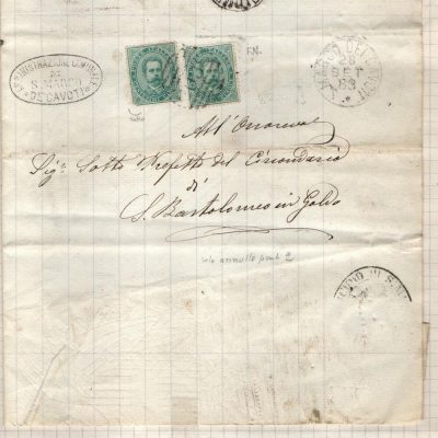 Insieme di n. 134 lettere del Regno di Italia dal 1866 al 1898. Il lotto comprende Avvisi d'asta, lettere indirizzate ad uffici comunali , ritagli di supplementi di giornali e  frammenti. Destinazioni interessanti. Ideale per studio.Volume 1